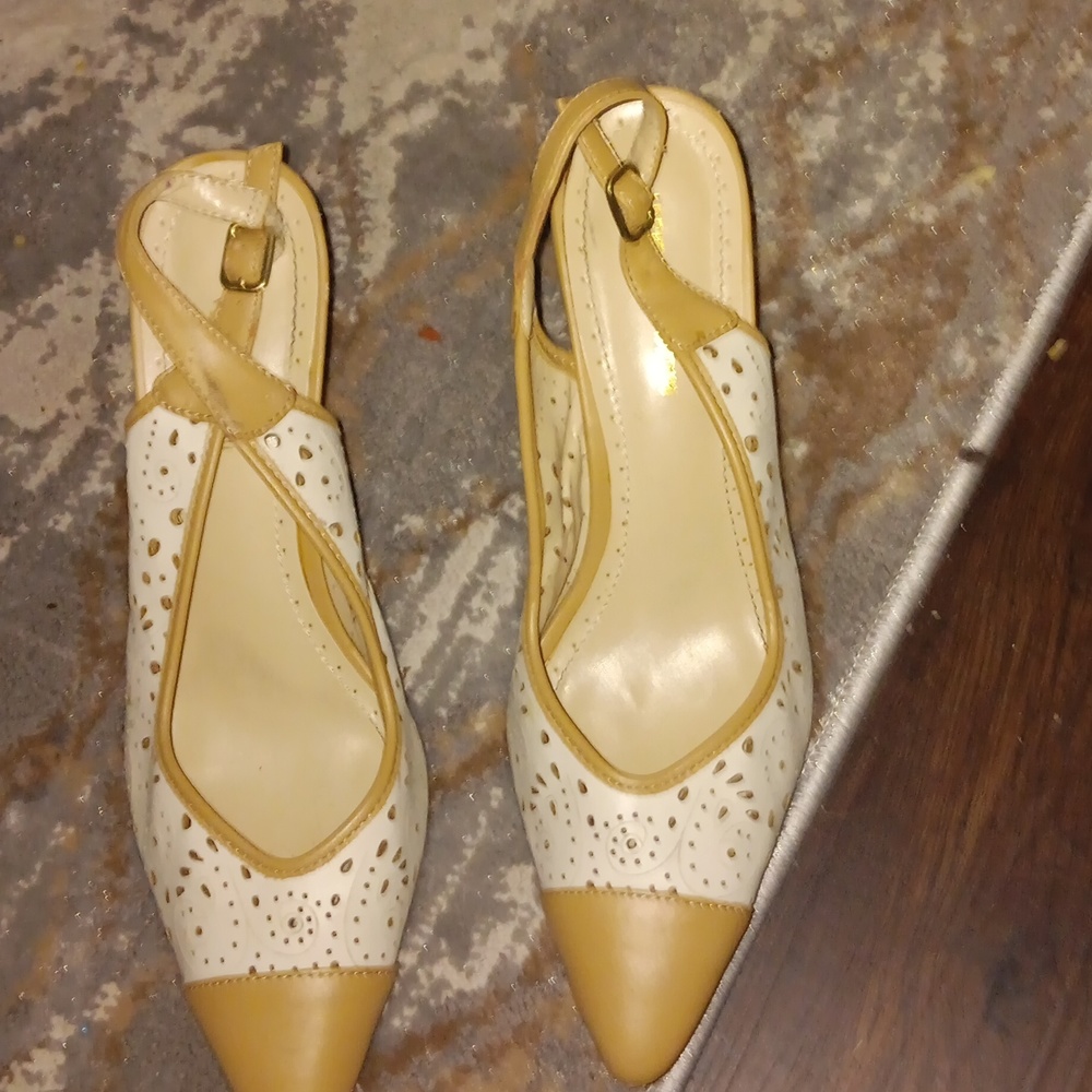 Adrienne Vittadini Heels